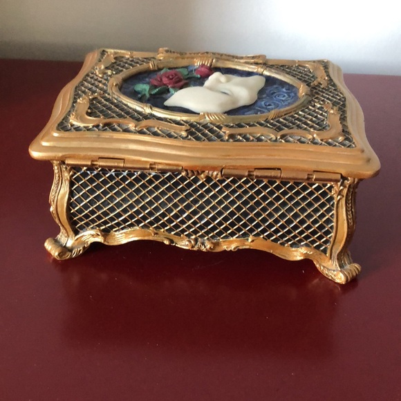 San Francisco Music Box Company Phantom Music Box - Picture 5 of 16